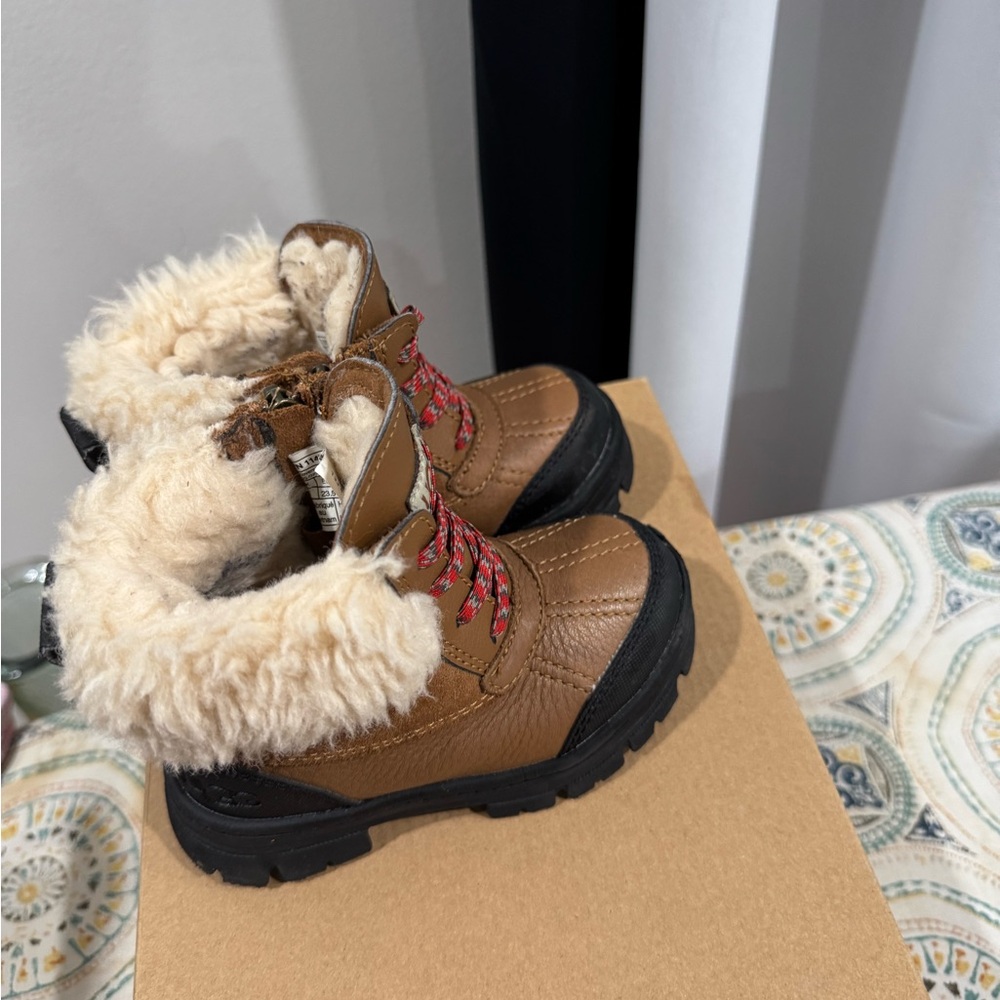 UGG Kids Boots Brown with Red Accents